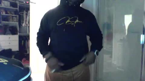 Snapshot of guidedhandstech chatting on January 26, 2025, 1:31 am guidedhandstech online show from January 26, 2025, 1:31 am