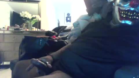 Snapshot of guidedhandstech chatting on November 2, 2025, 7:16 pm guidedhandstech online show from November 2, 2025, 7:16 pm