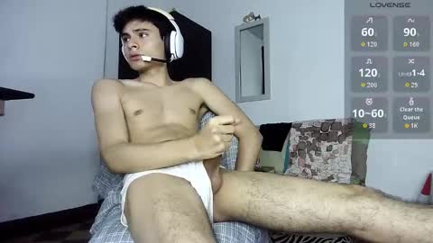 Snapshot of guts1_ chatting on October 30, 2025, 5:09 am  Guts  online show from October 30, 2025, 5:09 am