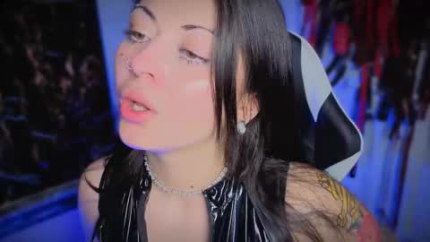 Antonella online show from March 25, 2026, 3:18 pm