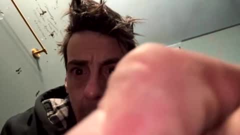 Snapshot of guy_shy420 chatting on November 11, 2025, 10:15 am guy_shy420 online show from November 11, 2025, 10:15 am