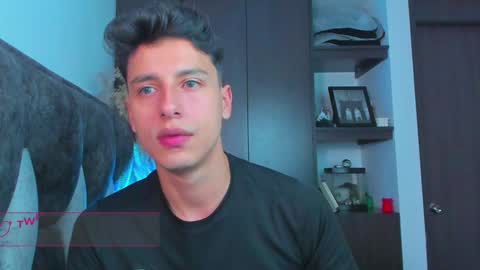 Snapshot of guy_twinks chatting on January 19, 2025, 12:49 am Gabriel online show from January 19, 2025, 12:49 am