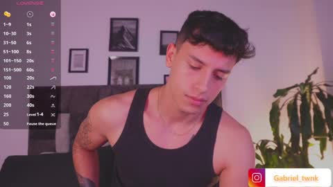 Snapshot of guy_twinks chatting on May 22, 2026, 5:03 am Gabriel online show from May 22, 2026, 5:03 am