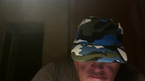 guyboy73 online show from September 19, 2025, 12:34 am