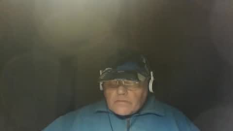 guyboy73 online show from September 28, 2025, 4:07 am