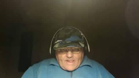 guyboy73 online show from October 3, 2025, 2:08 am
