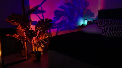 Snapshot of gwenhilton chatting on January 24, 2025, 8:44 am gwenhilton online show from January 24, 2025, 8:44 am