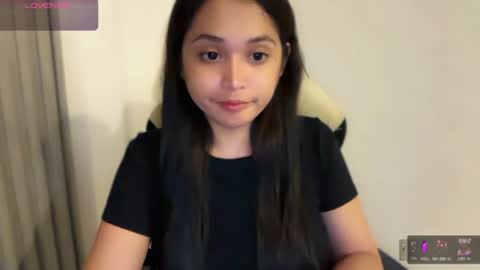 Snapshot of gwynmylove chatting on July 27, 2026, 2:57 pm Gwyn online show from July 27, 2026, 2:57 pm