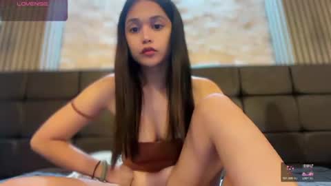 Snapshot of gwynmylove chatting on August 3, 2026, 7:29 am Gwyn online show from August 3, 2026, 7:29 am