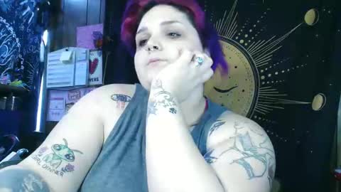 Snapshot of gxddess_fe chatting on February 8, 2026, 1:14 pm Goddess Fe online show from February 8, 2026, 1:14 pm