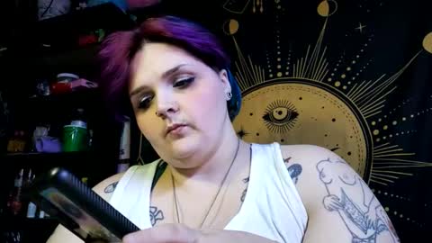 Snapshot of gxddess_fe chatting on May 6, 2026, 9:53 pm Goddess Fe online show from May 6, 2026, 9:53 pm