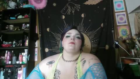 Snapshot of gxddess_fe chatting on May 25, 2026, 11:55 pm Goddess Fe online show from May 25, 2026, 11:55 pm