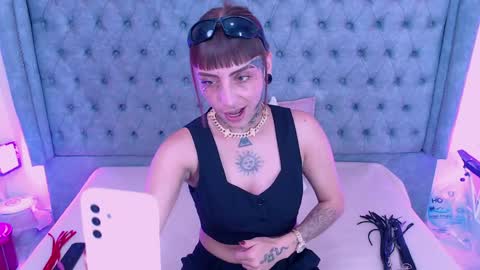 Snapshot of gyal_smith chatting on April 3, 2026, 3:37 am Gyal Smith online show from April 3, 2026, 3:37 am