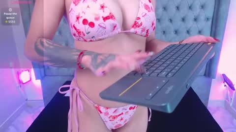 Snapshot of gyal_smith chatting on April 25, 2026, 4:26 am Gyal Smith online show from April 25, 2026, 4:26 am