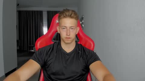 Oliver online show from November 1, 2025, 5:37 pm