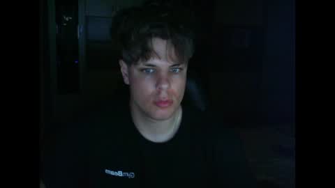 gymguy0505 online show from April 29, 2026, 10:05 pm