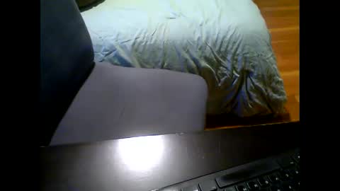 gymratt01 online show from April 26, 2026, 7:55 pm