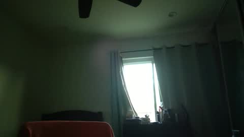 Snapshot of h0nest84 chatting on December 30, 2024, 12:22 am h0nest84 online show from December 30, 2024, 12:22 am