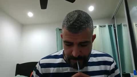 Snapshot of h0nest84 chatting on March 9, 2025, 5:22 am h0nest84 online show from March 9, 2025, 5:22 am