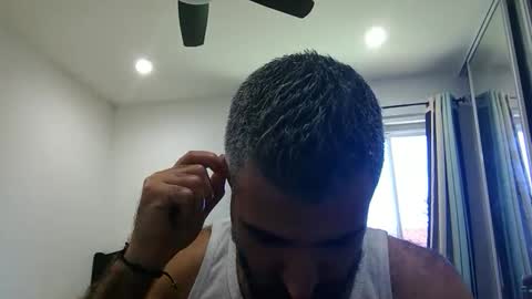 Snapshot of h0nest84 chatting on October 26, 2025, 10:36 pm h0nest84 online show from October 26, 2025, 10:36 pm