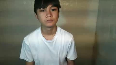 Snapshot of h0t_chan chatting on March 1, 2026, 5:48 pm h0t_chan online show from March 1, 2026, 5:48 pm