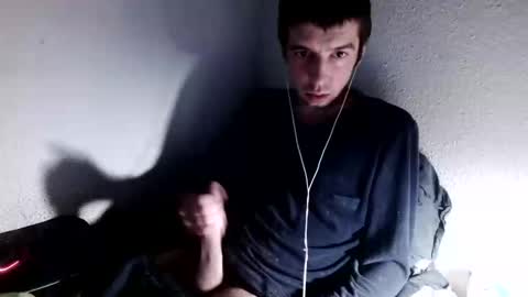 Snapshot of h1dden_reality chatting on December 1, 2025, 2:38 am h1dden_reality online show from December 1, 2025, 2:38 am