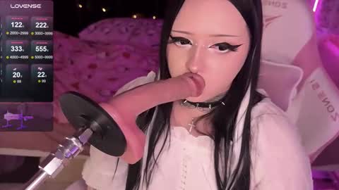 Molly and  PVT 42TKMIN 3 help us get 100 likes online show from February 4, 2026, 12:33 pm