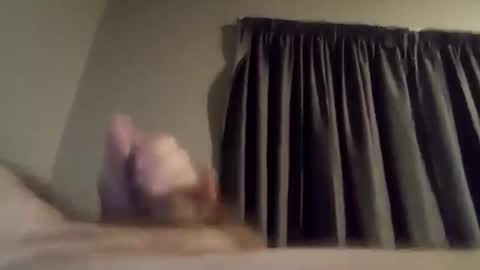 Snapshot of h_rd333 chatting on January 16, 2025, 10:21 am h_rd333 online show from January 16, 2025, 10:21 am