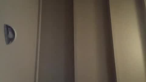 Snapshot of h_rd333 chatting on February 6, 2025, 12:16 pm h_rd333 online show from February 6, 2025, 12:16 pm