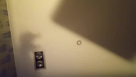 Snapshot of h_rd333 chatting on September 30, 2025, 10:15 pm h_rd333 online show from September 30, 2025, 10:15 pm