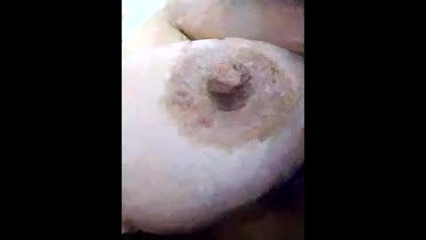 Snapshot of hachi_sweetbabie chatting on January 12, 2026, 10:26 pm hachi_sweetbabie online show from January 12, 2026, 10:26 pm