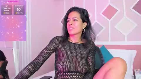  Hadeom  online show from December 15, 2025, 10:14 pm