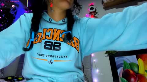 hadesxpersefone online show from December 23, 2025, 3:48 am