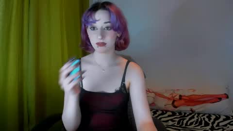Snapshot of hadley_mills chatting on May 15, 2026, 1:29 pm hadley online show from May 15, 2026, 1:29 pm