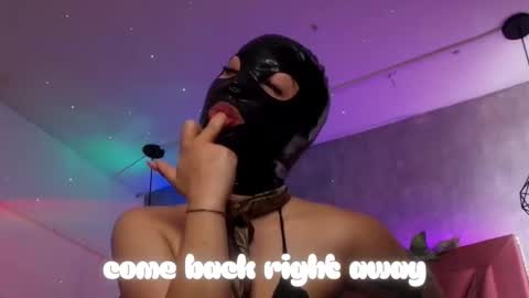 Haely online show from November 6, 2025, 11:11 am