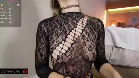 Snapshot of hailey_09 chatting on November 15, 2025, 6:26 pm Hailey online show from November 15, 2025, 6:26 pm