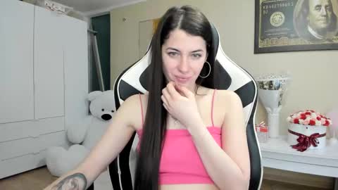 Snapshot of hailey_beauty chatting on December 26, 2024, 9:47 pm Sk pe Anya388109 online show from December 26, 2024, 9:47 pm