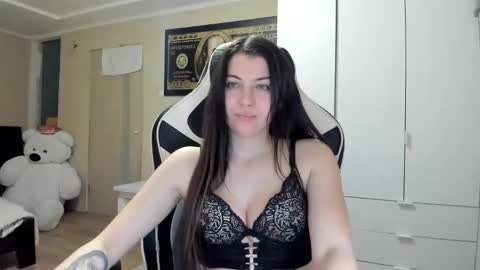 Snapshot of hailey_beauty chatting on November 5, 2025, 10:54 pm Sk pe Anya388109 online show from November 5, 2025, 10:54 pm