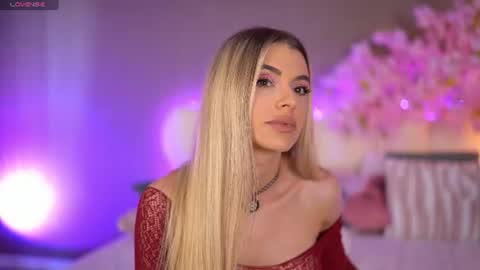 Snapshot of hailey_madow chatting on July 5, 2026, 7:59 am Hailey online show from July 5, 2026, 7:59 am