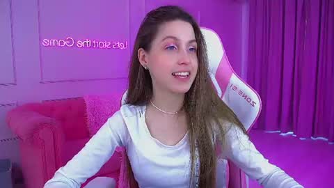 Snapshot of haileyarden chatting on July 5, 2026, 6:42 am Hailey online show from July 5, 2026, 6:42 am