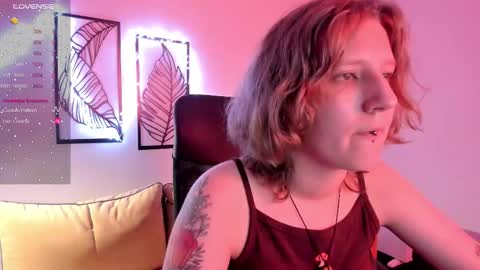 Hailey online show from November 6, 2025, 9:21 am