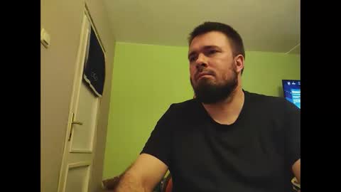 Snapshot of hairy_guy007 chatting on December 28, 2024, 10:13 pm hairy_guy007 online show from December 28, 2024, 10:13 pm