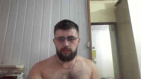 Snapshot of hairy_man_69_ chatting on February 12, 2025, 4:12 am horny online show from February 12, 2025, 4:12 am