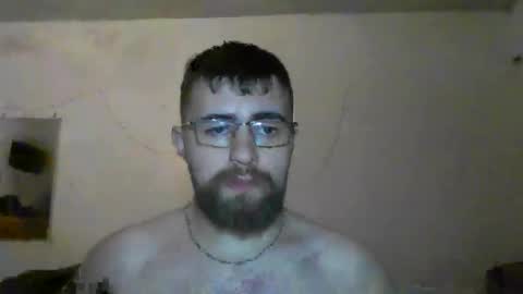Snapshot of hairy_man_69_ chatting on September 10, 2025, 12:54 am horny online show from September 10, 2025, 12:54 am