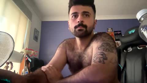 hairyblur online show from December 6, 2024, 8:15 am