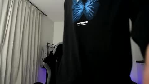 Adam online show from March 9, 2025, 5:49 pm