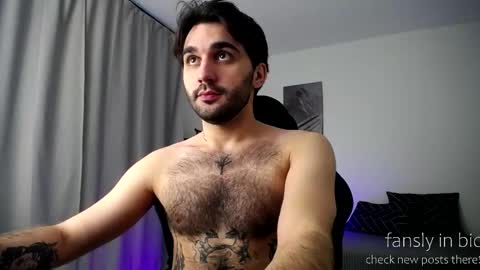 Snapshot of hairycuss chatting on April 9, 2026, 5:07 pm Adam online show from April 9, 2026, 5:07 pm