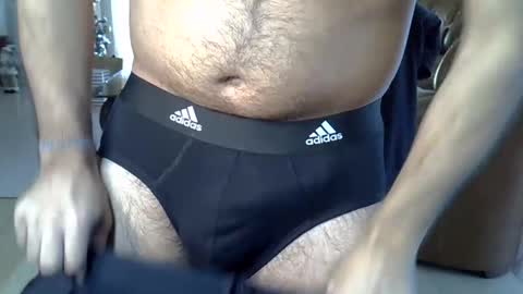 Snapshot of hairydaduncut chatting on December 26, 2024, 1:10 pm hairydaduncut online show from December 26, 2024, 1:10 pm