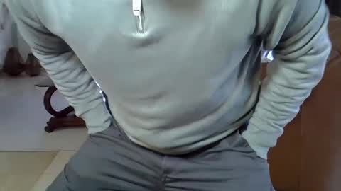 Snapshot of hairydaduncut chatting on January 31, 2025, 1:02 pm hairydaduncut online show from January 31, 2025, 1:02 pm