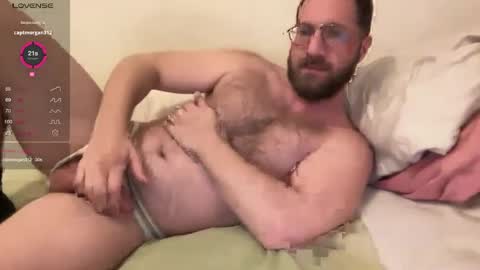 Snapshot of hairyfitguy444 chatting on March 6, 2025, 2:19 am Harry Fit Big Bro Dad Sir online show from March 6, 2025, 2:19 am